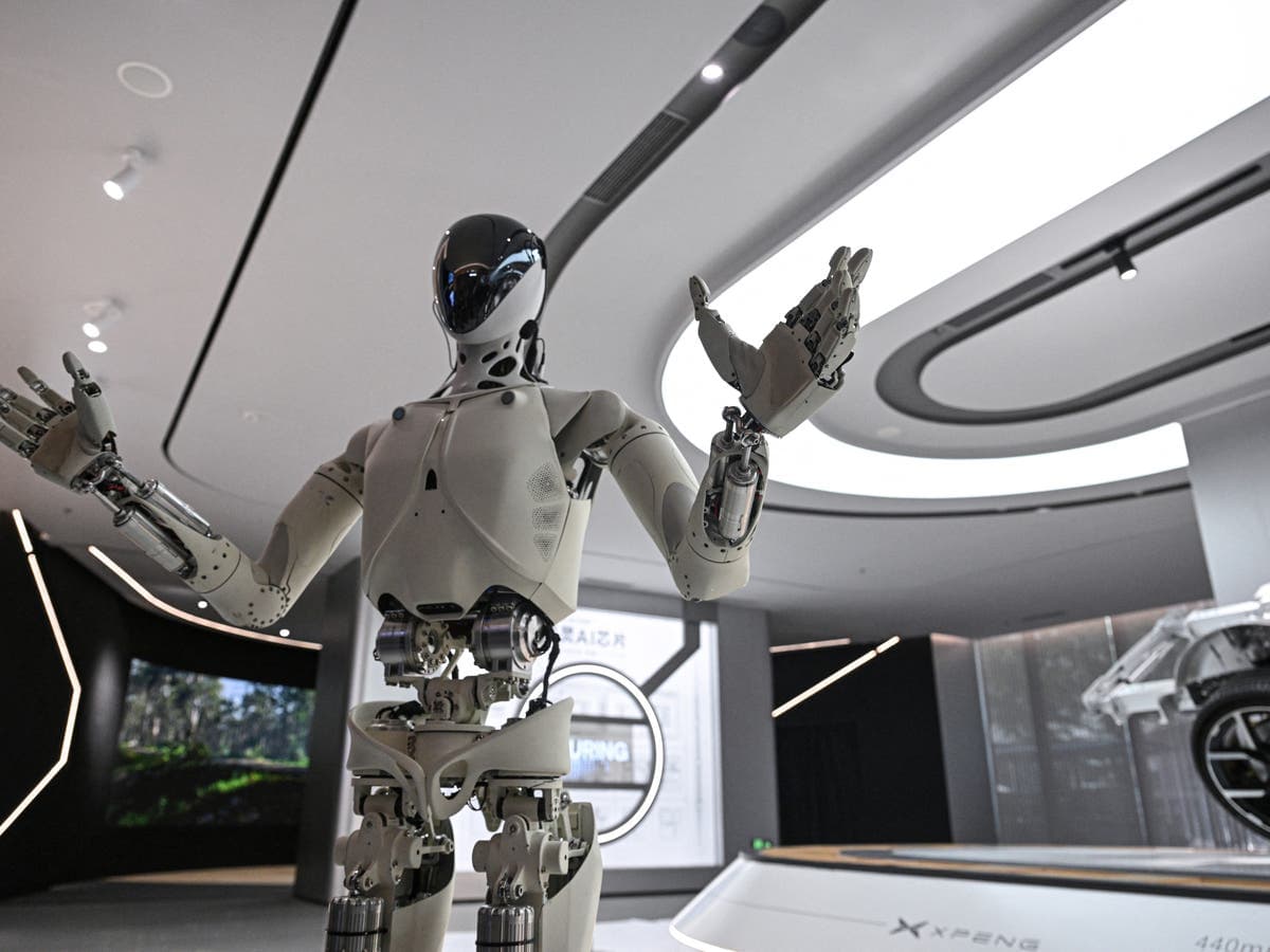 Çin, insansı robotları iş gücüne entegre etme yarışında hız kazanıyor