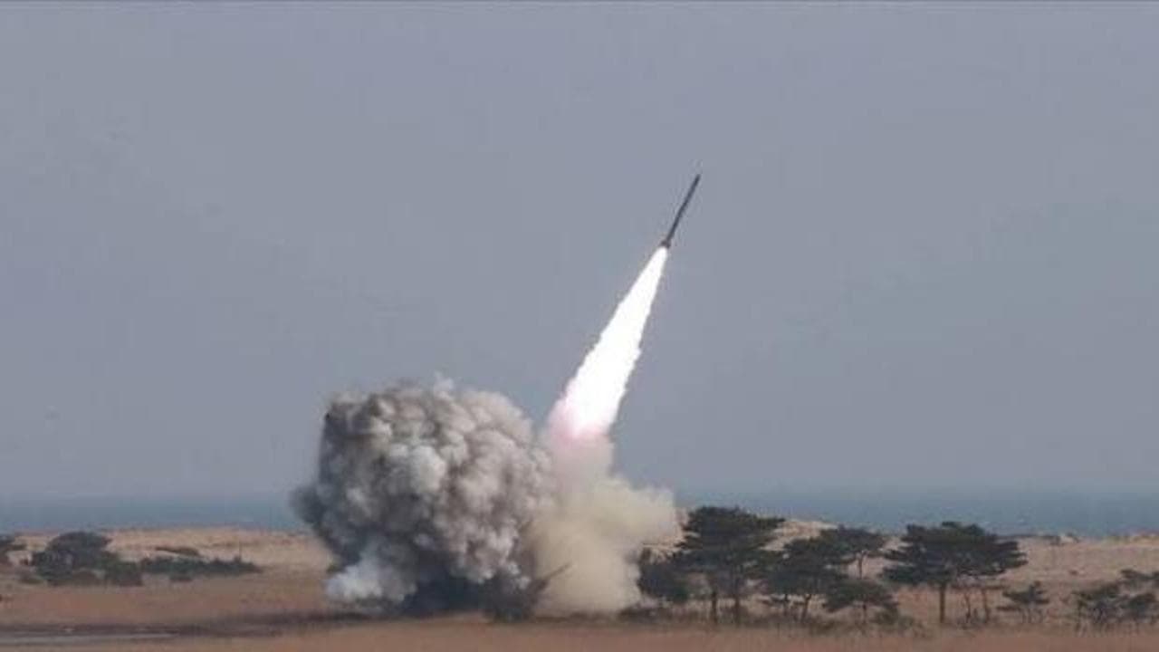Kuzey Kore'den yeni füze denemesi: Japon Denizi'ne doğru ateşlendi